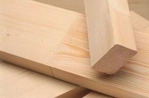 Masivní konstrukční dřevo KVH